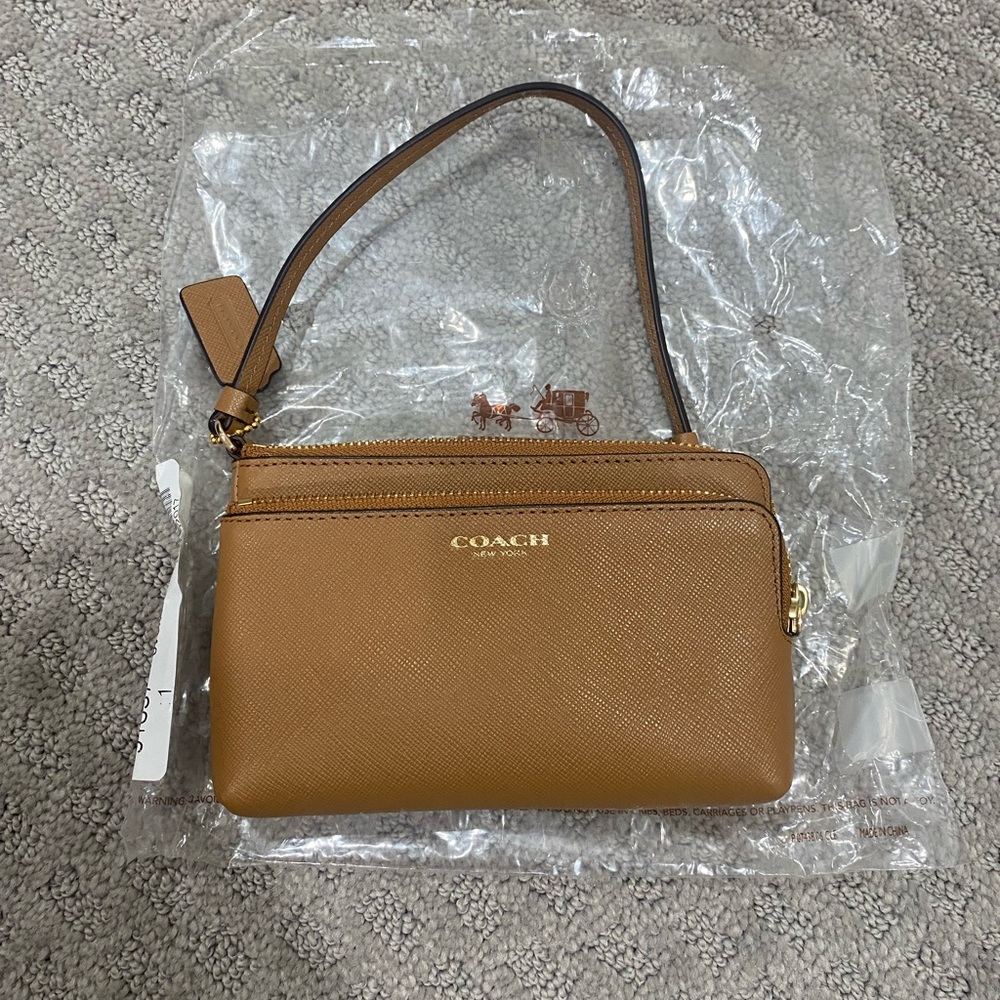 Coach Card Case ID Wristlet Wallet - Brown Leather